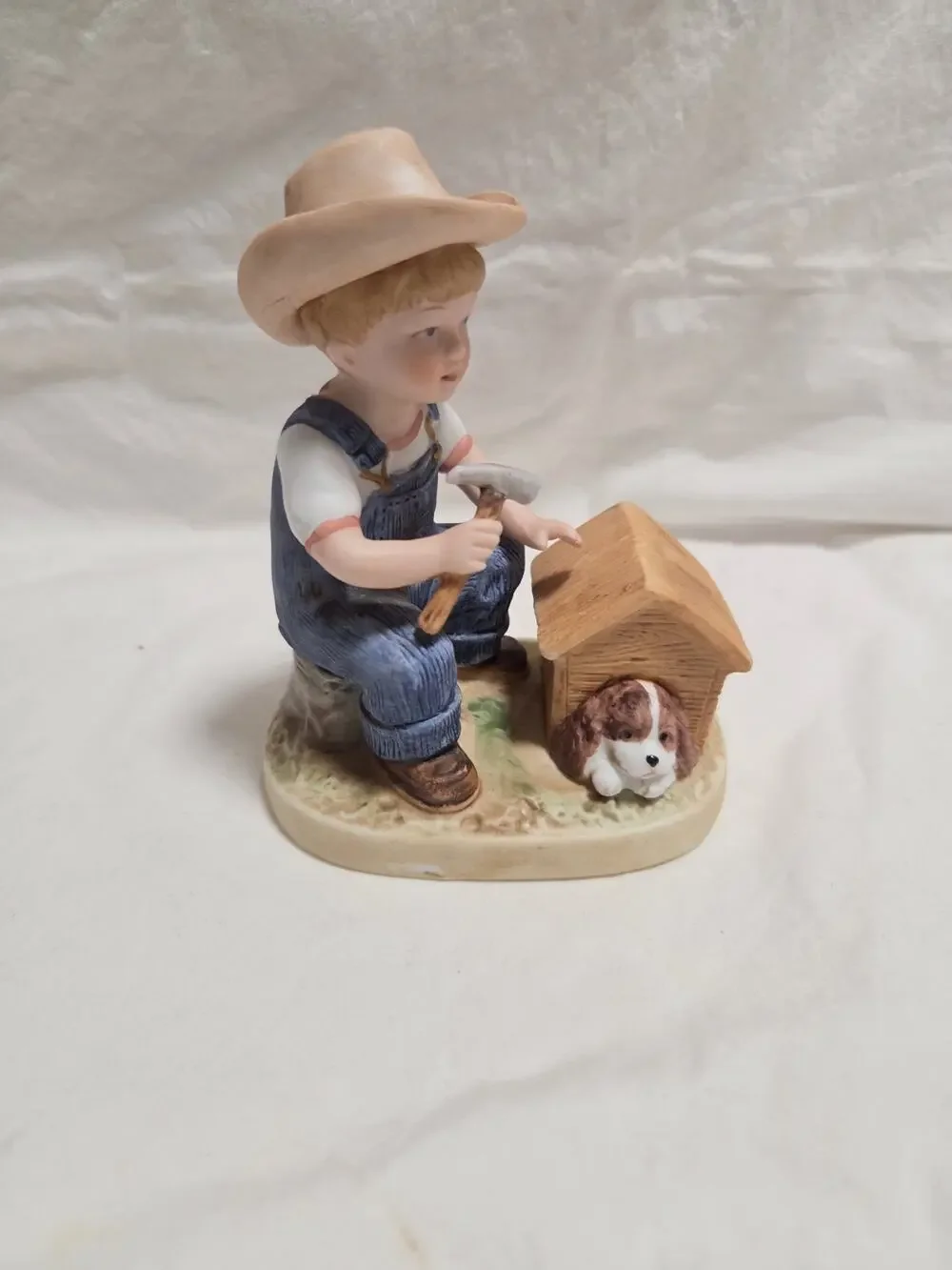 Homco DENIM DAYS Figurine - Beautiful Piece